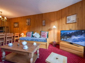 Appartement ensoleillé 2 pièces, pieds des pistes Courchevel 1850, balcon sud, casier à skis, parking - FR-1-575-36